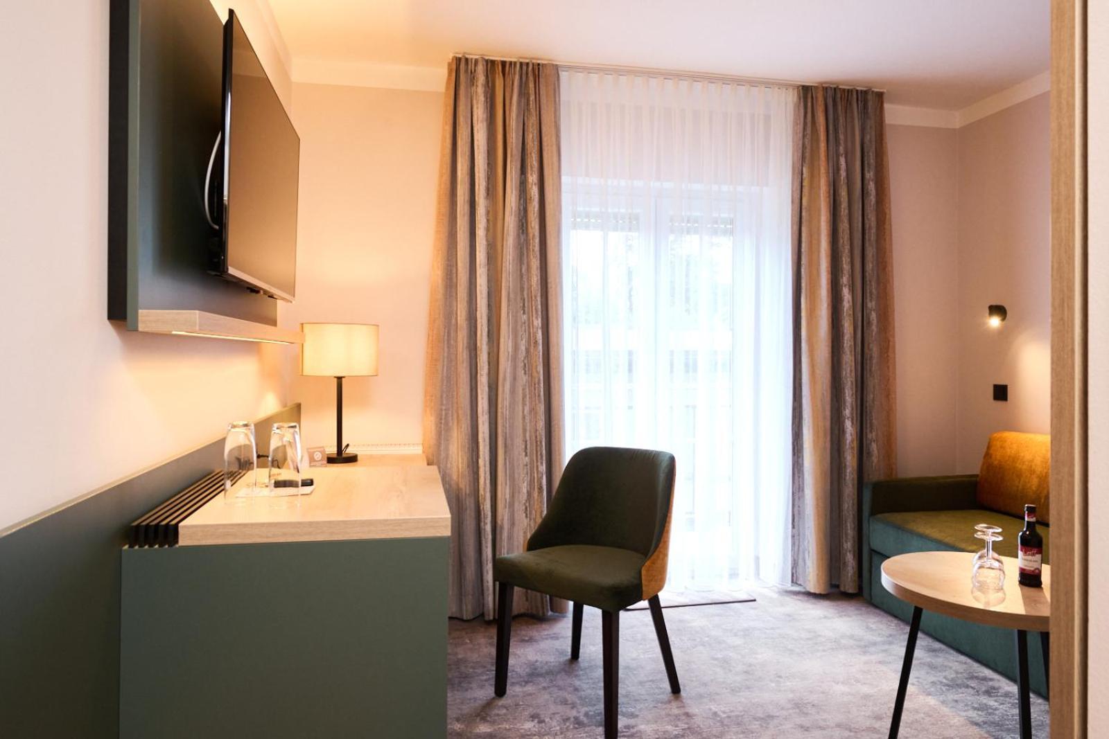 Hotel Schneider Алерсберг Екстериор снимка